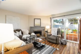 Photo #5: 41020408 Listing