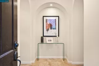 Photo #2: 41020429 Listing 