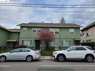 Photo #4: 41020500 Listing