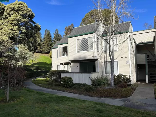 MLS: 41020517 Condo For Sale