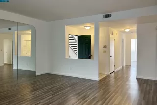 Photo #3: 41020517 Listing 