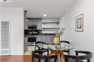 Photo #6: 41020538 Listing