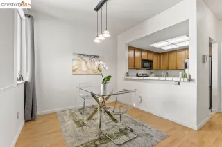 Photo #5: 41020545 Listing 