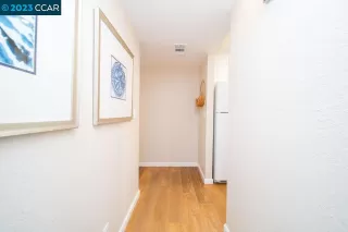 Photo #6: 41020596 Listing 