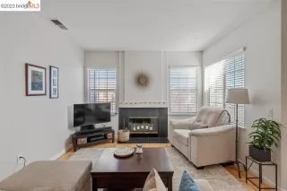 Photo #2: 41020600 Listing