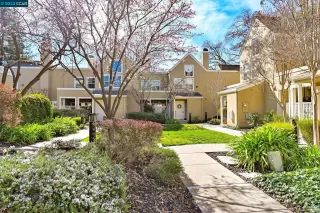Photo #2: 41020651 Listing