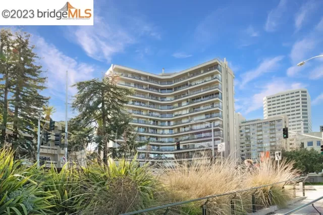 MLS: 41020722 Condo For Sale