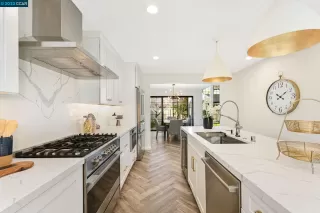 Photo #6: 41020825 Listing