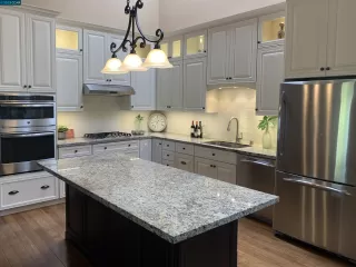 Photo #1: 41020855 Listing 