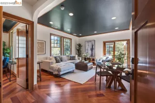 Photo #6: 41020920 Listing