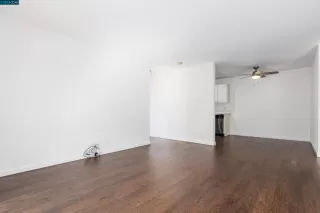 Photo #6: 41020987 Listing