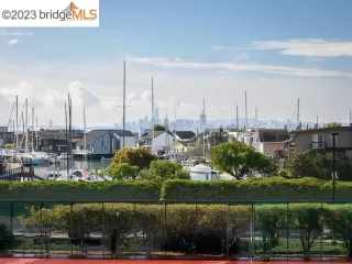 Photo #1: 41021084 Listing 