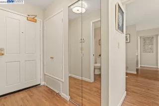 Photo #3: 41021102 Listing 