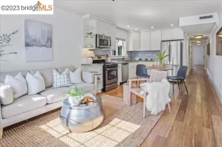 Photo #2: 41021118 Listing