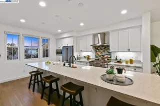 Photo #3: 41021123 Listing