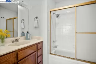 Photo #6: 41021145 Listing 