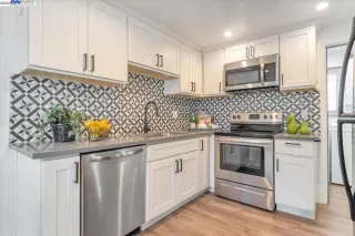 Photo #6: 41021208 Listing