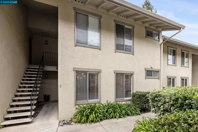 MLS: 41021231 Condo For Sale