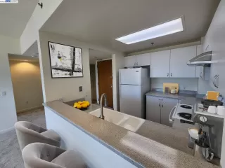 Photo #5: 41021291 Listing