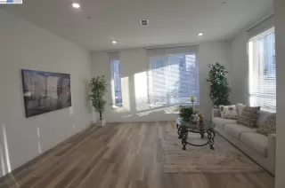 Photo #5: 41021347 Listing