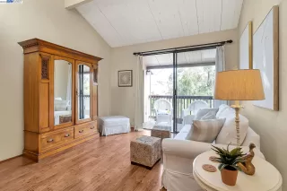 Photo #3: 41021352 Listing