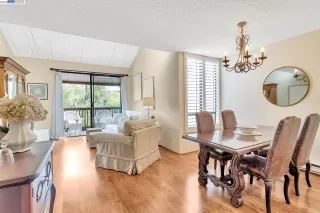 Photo #6: 41021352 Listing