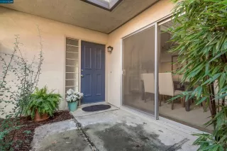 Photo #2: 41021386 Listing 