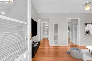 Photo #2: 41021410 Listing