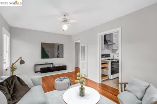 Photo #5: 41021410 Listing