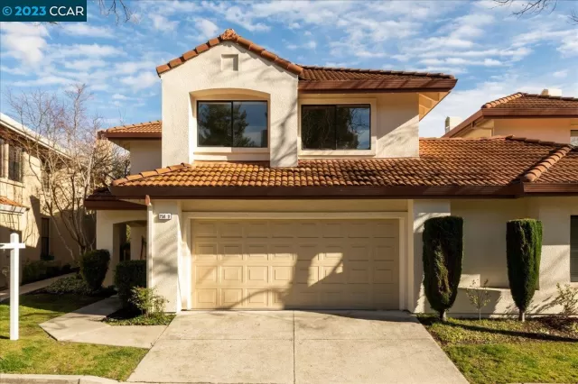 MLS: 41021424 Condo For Sale