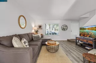 Photo #3: 41021425 Listing 