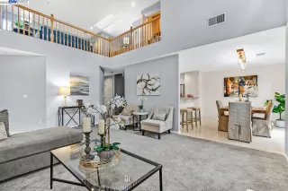 Photo #5: 41021509 Listing 