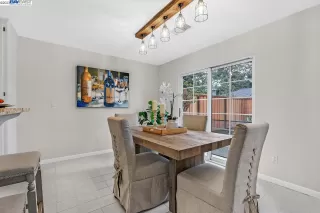 Photo #6: 41021509 Listing 