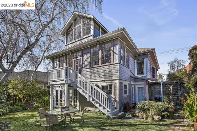 MLS: 41021577 Condo For Sale