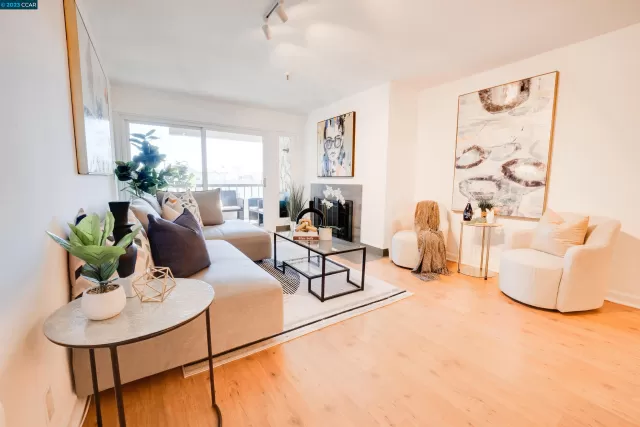 MLS: 41021647 Condo For Sale