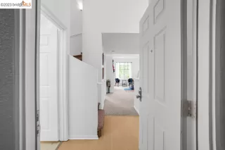 Photo #1: 41021674 Listing 