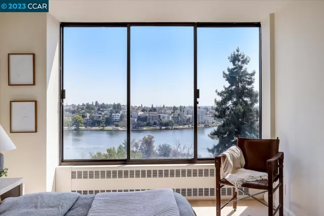 MLS: 41021695 Condo For Sale