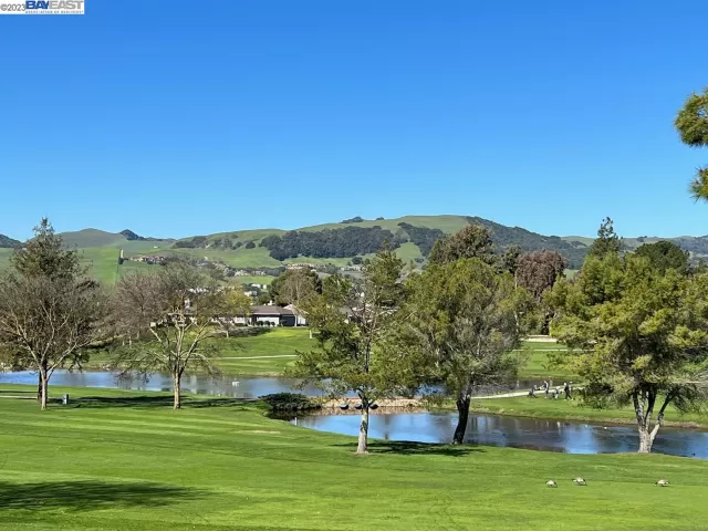 MLS: 41021705 Condo For Sale