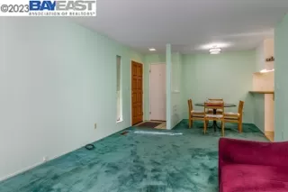 Photo #2: 41021713 Listing