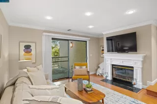 Photo #2: 41021748 Listing