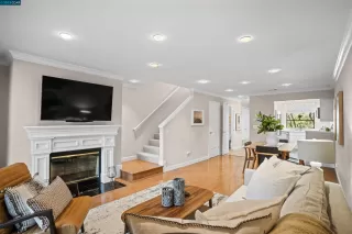 Photo #4: 41021748 Listing