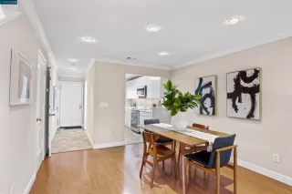 Photo #6: 41021748 Listing