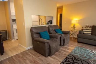 Photo #3: 41021892 Listing 