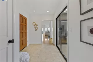 Photo #6: 41021967 Listing