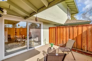 Photo #4: 41022008 Listing