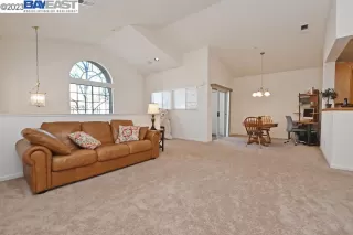 Photo #4: 41022051 Listing 