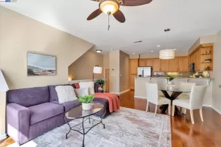 Photo #2: 41022108 Listing