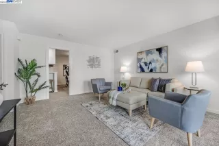 Photo #1: 41022141 Listing