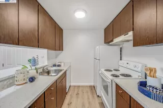 Photo #4: 41022141 Listing