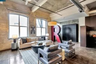 Photo #6: 41022155 Listing